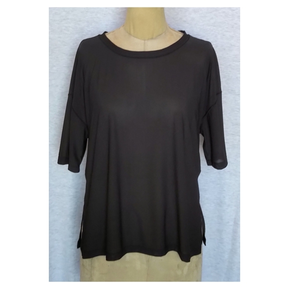 Lululemon Chase Me Short Sleeve - Black - Picture 5 of 9